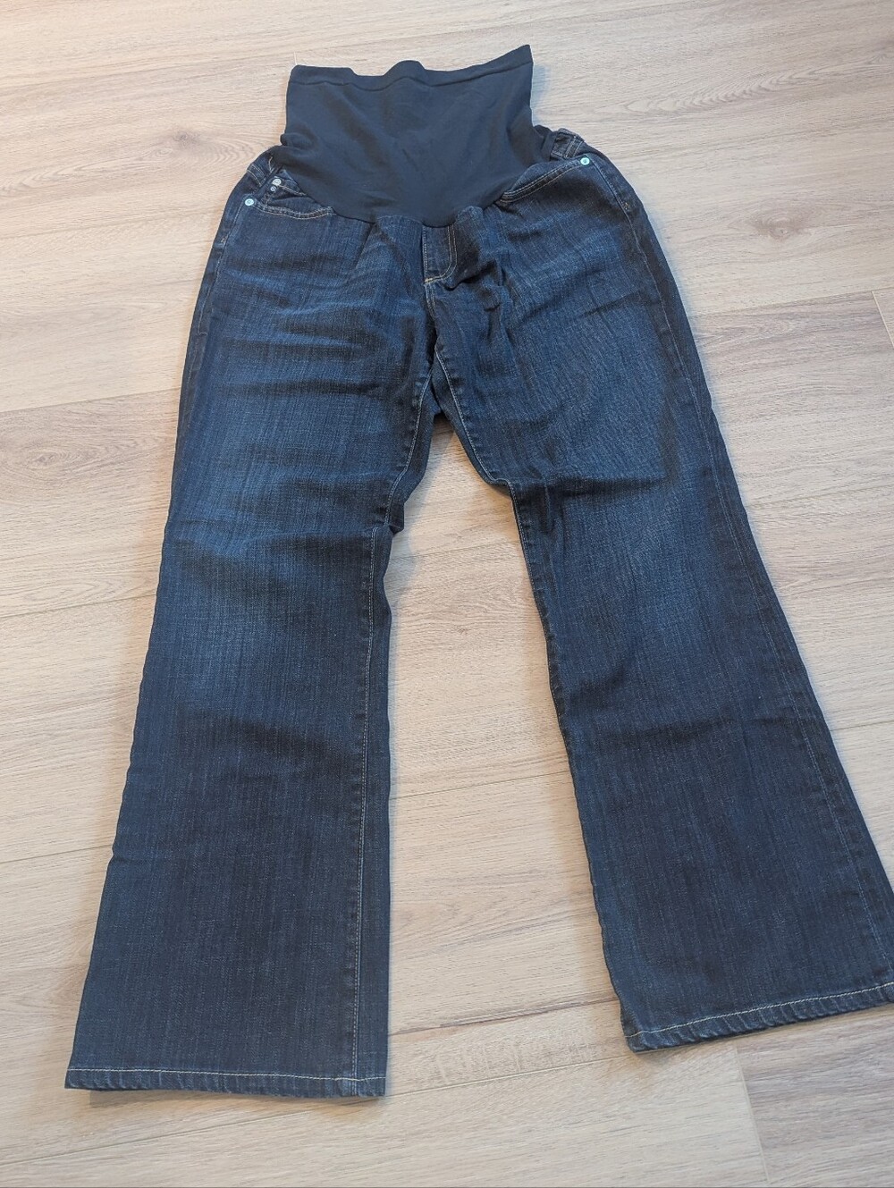 A Pea in the Pod Collection x AG Adriano Goldschmied Maternity Jeans